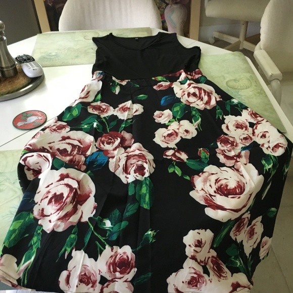 Women Fashion Cocktail Party dress - Picture 1 of 3